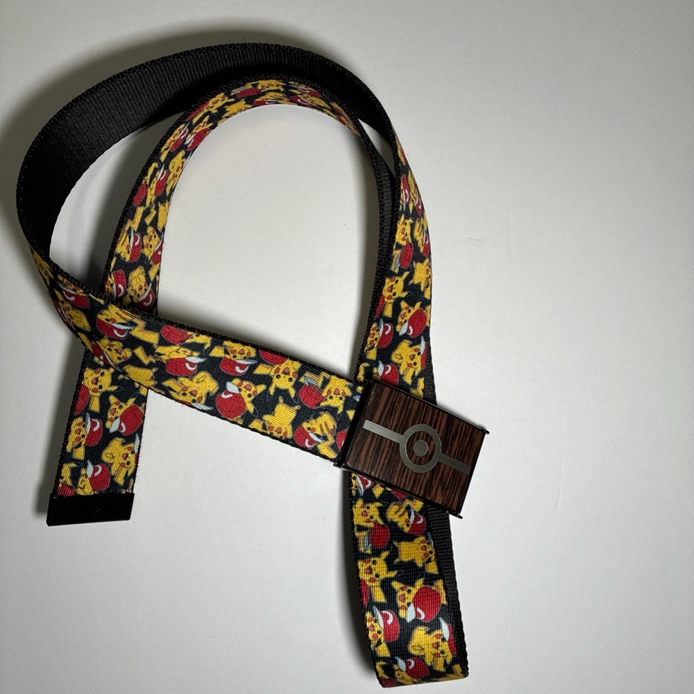 Pokemon Pikachu Nintendo Belt With Bottle Opener